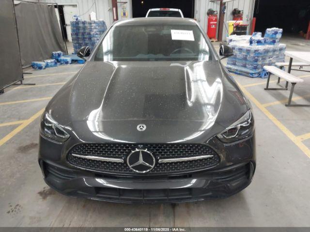 Mercedes-Benz C-Class Image 10