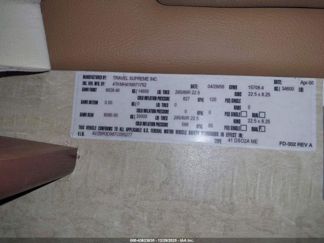 Spartan Motors Motorhome 4vz Image 11