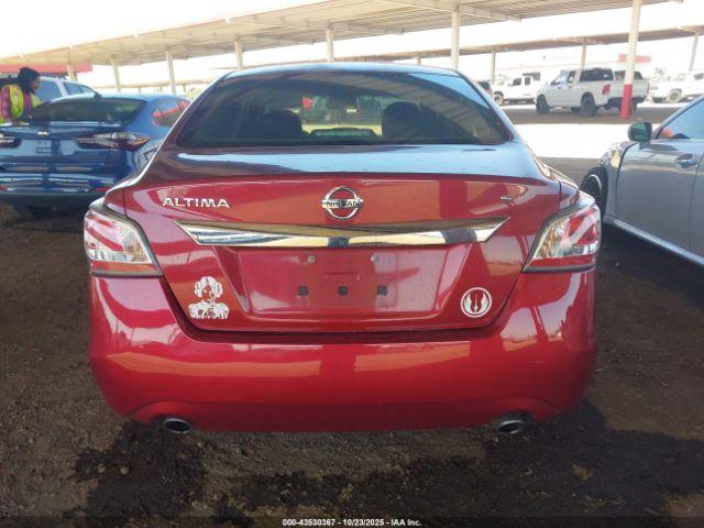 Nissan Altima 2.5 S Image 12