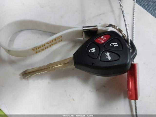 Toyota Corolla S Image 14