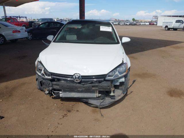 Volkswagen Golf Tsi Se 4-door Image 17