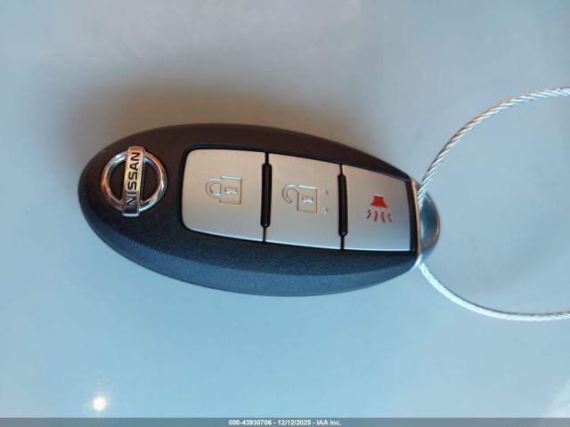 Nissan Rogue Sv Image 13