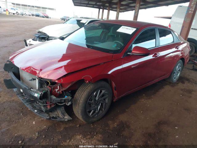 Hyundai ELANTRA Sel Image 3