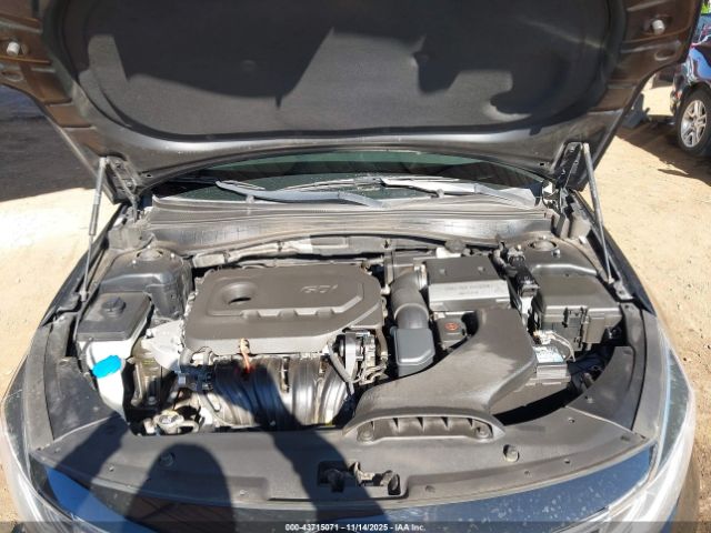 Kia Optima Lx Image 16