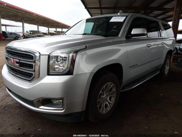 GMC Yukon Sle Image 2