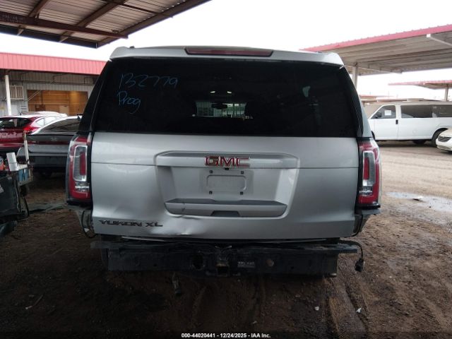 GMC Yukon Sle Image 8