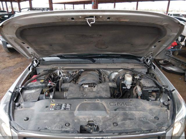 GMC Yukon Sle Image 12