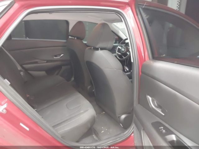 Hyundai ELANTRA Blue Image 6