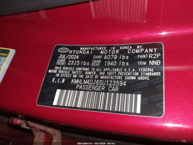 Hyundai ELANTRA Blue Image 5