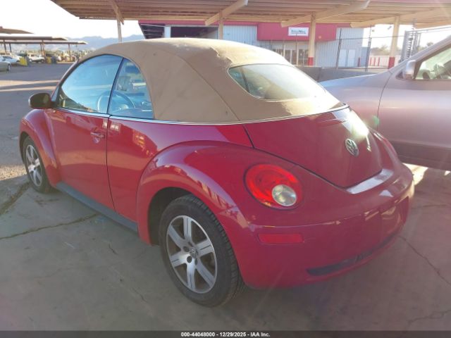 Volkswagen Beetle 2.5 Image 2