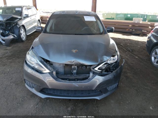 Nissan Sentra S Image 7