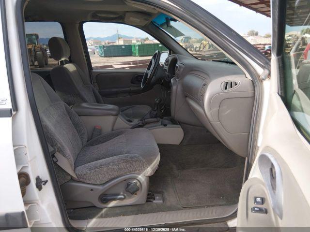 Chevrolet Trailblazer Ls Image 7