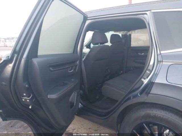 Honda CR-V Hybrid Sport Image 2