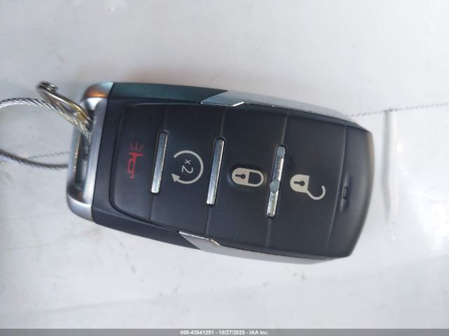 Ram 1500 Big Horn  4x2 6'4 Box Image 12