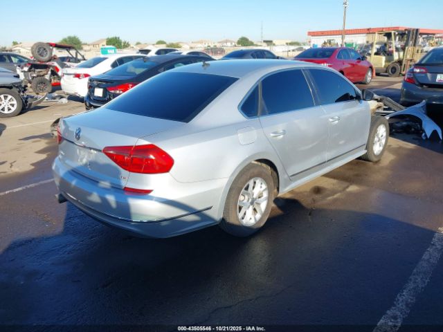 Volkswagen Passat 1.8t S Image 15