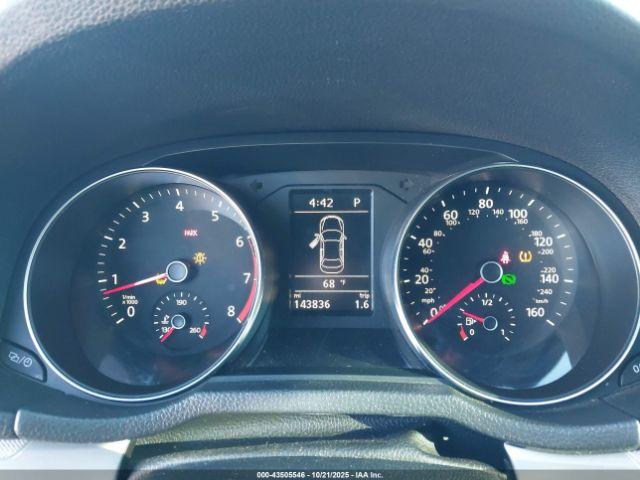 Volkswagen Passat 1.8t S Image 4