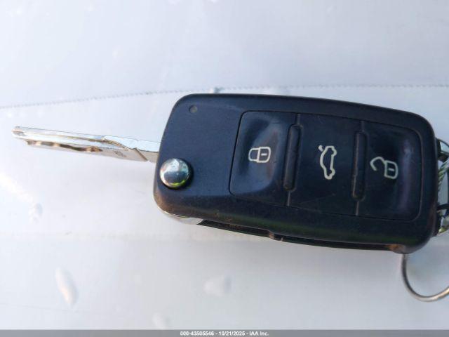 Volkswagen Passat 1.8t S Image 3