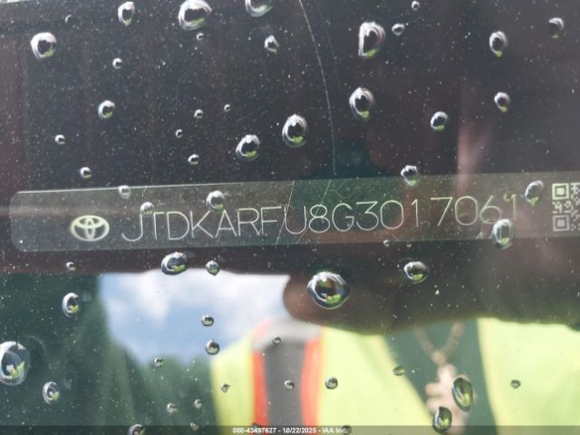 Toyota Prius Image 8