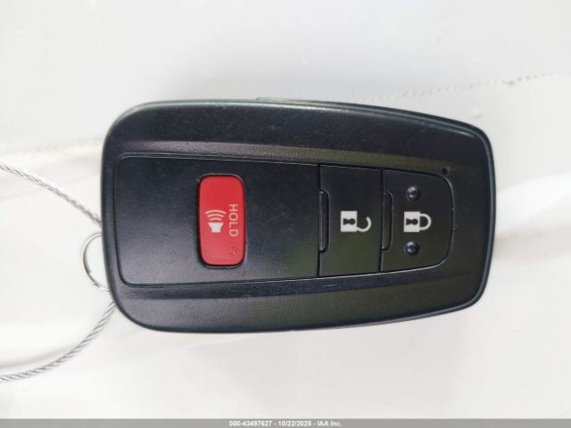 Toyota Prius Image 5