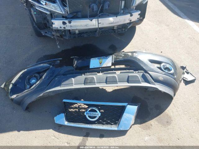 Nissan Pathfinder Image 10