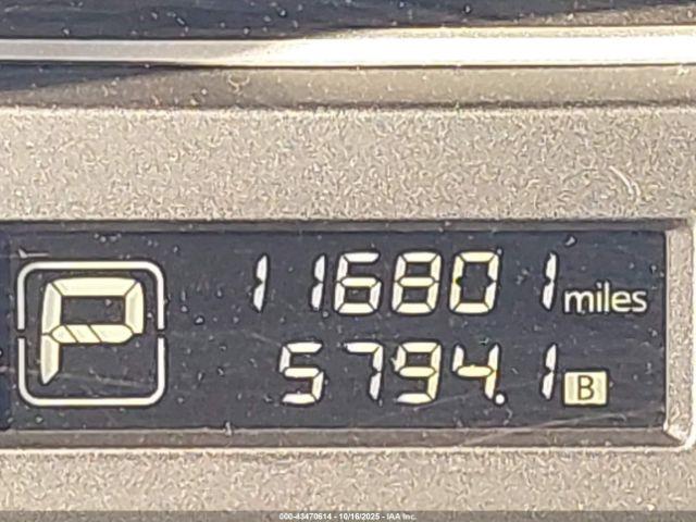 Nissan Pathfinder Image 16