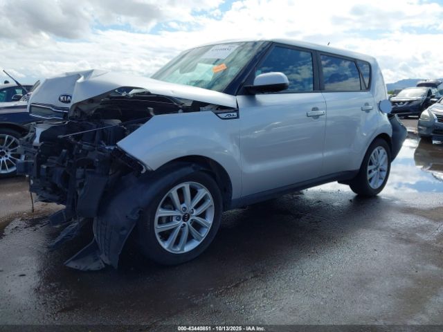 Kia Soul + Image 4