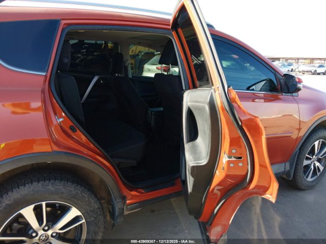 Toyota RAV4 Xle Image 7