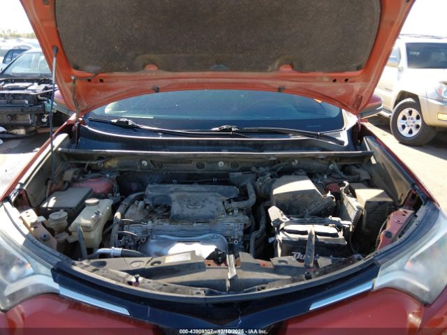 Toyota RAV4 Xle Image 8