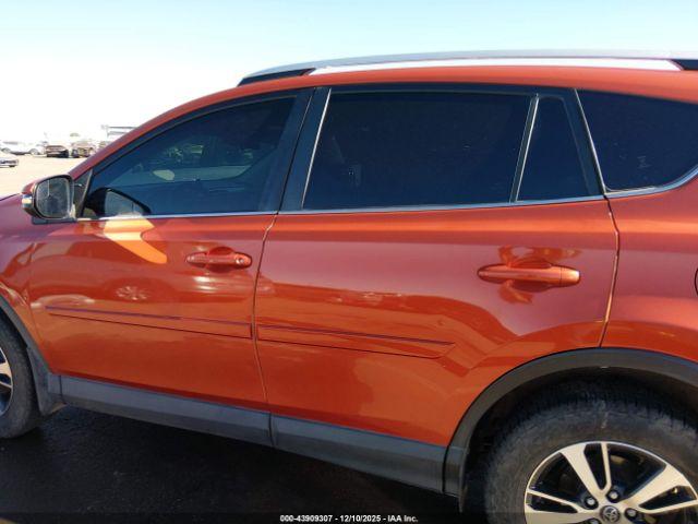 Toyota RAV4 Xle Image 13