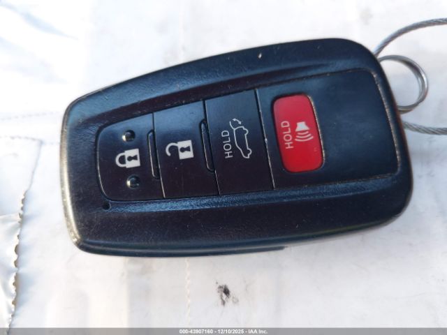 Toyota RAV4 Xle Image 15