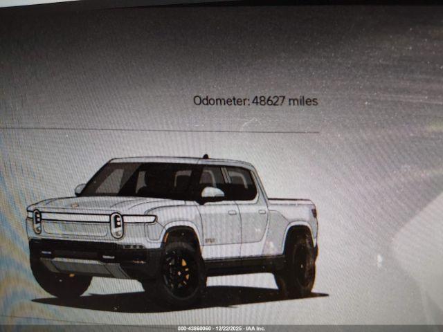 Rivian R1T Adventure Image 15