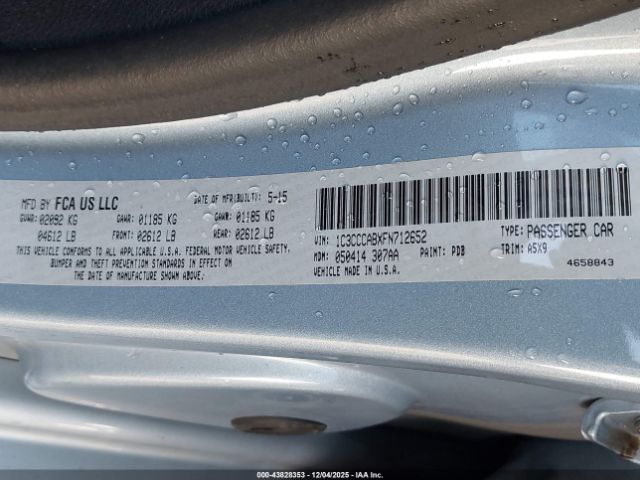 Chrysler 200 Limited Image 6