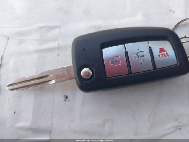 Nissan Rogue S Fwd Xtronic Cvt Image 17