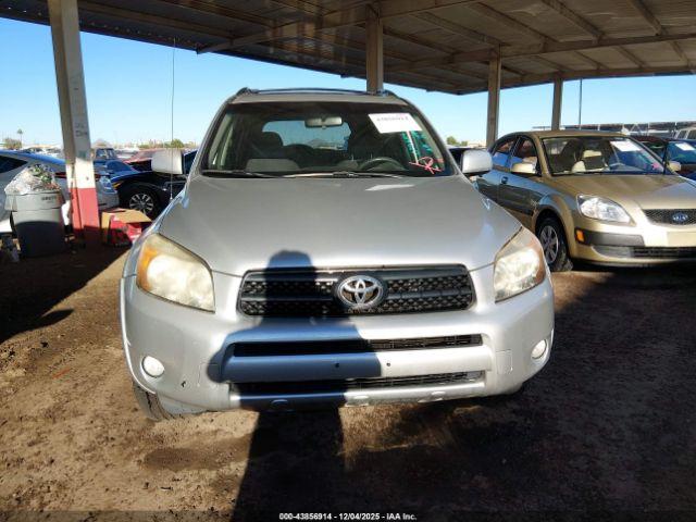 Toyota RAV4 Sport Image 5