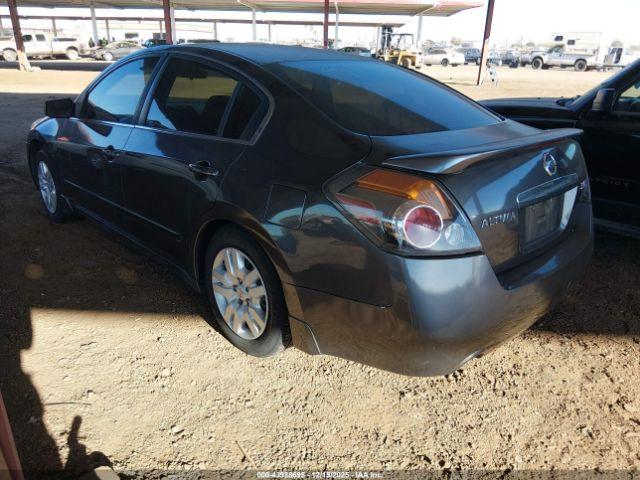 Nissan Altima 2.5 S Image 6