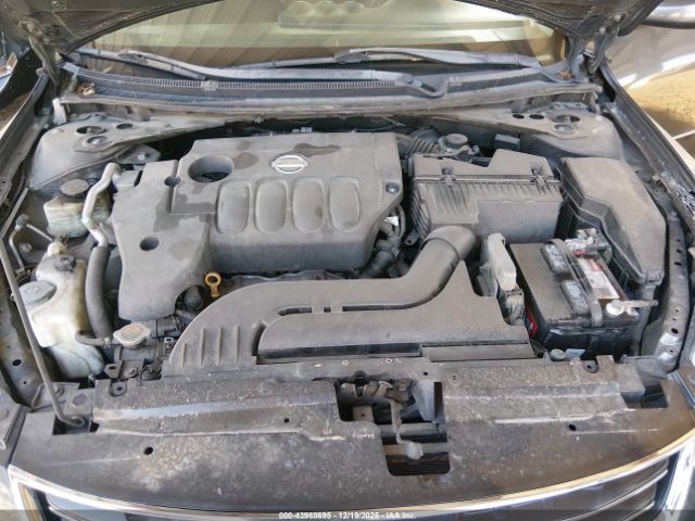 Nissan Altima 2.5 S Image 9
