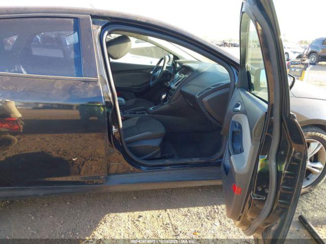 Ford Focus Se Image 5