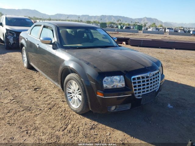 Chrysler 300 Touring Image 4