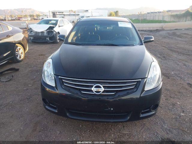 Nissan Altima 2.5 S Image 12