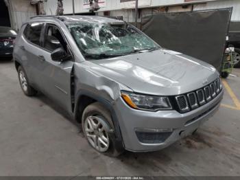  Salvage Jeep Compass