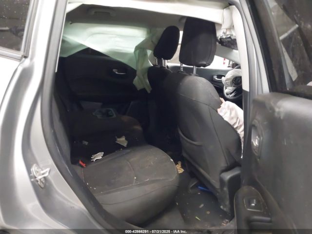 Jeep Compass Sport Fwd Image 13