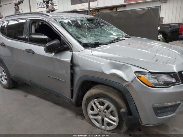 Jeep Compass Sport Fwd Image 4