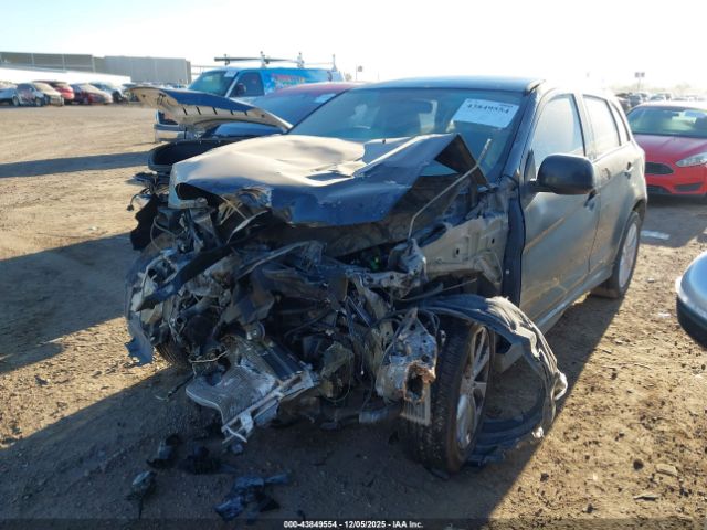 Mitsubishi Outlander Es Image 2