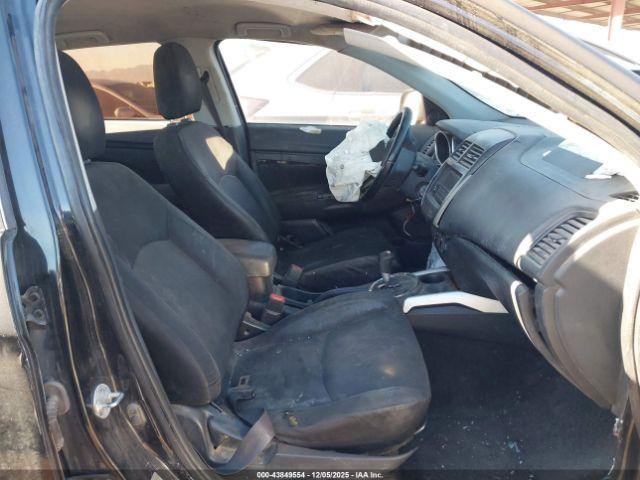 Mitsubishi Outlander Es Image 4