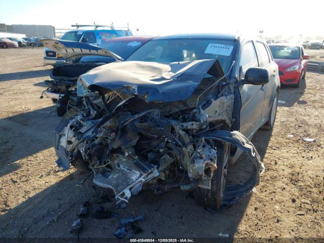 Mitsubishi Outlander Es Image 8