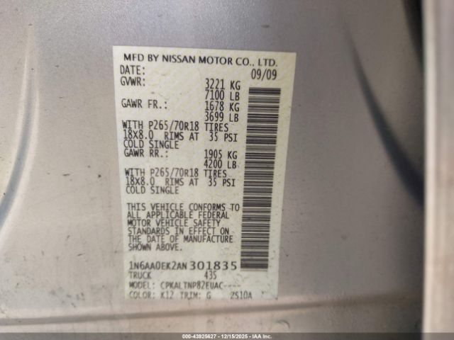 Nissan Titan Se Image 5