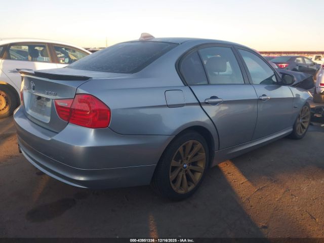 BMW 3 Series Image 6