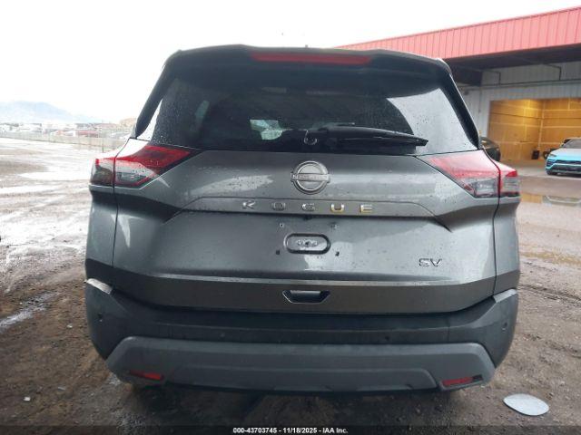 Nissan Rogue Sv Fwd Image 5