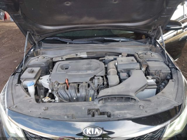 Kia Optima S Image 10