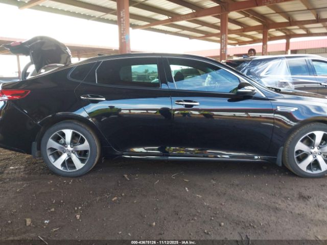 Kia Optima S Image 9